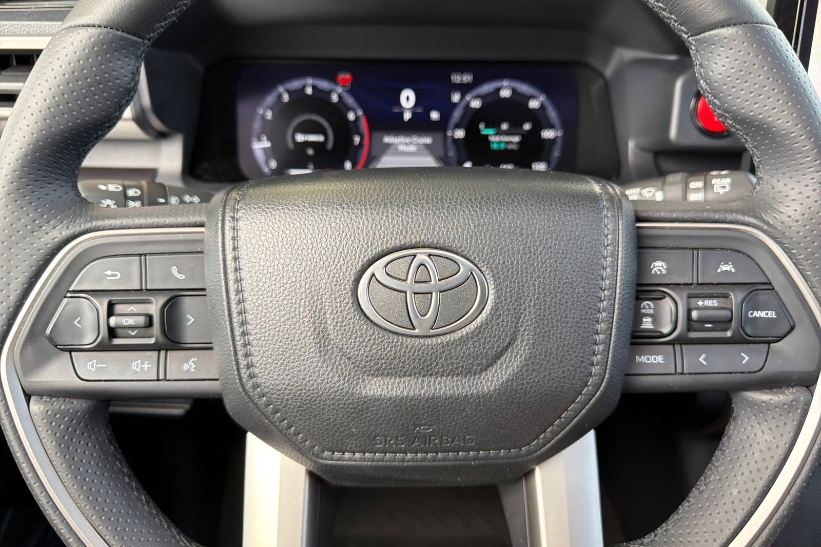 Used 2025 Toyota 4Runner TRD Off-Road Premium AWD/4WD image 22
