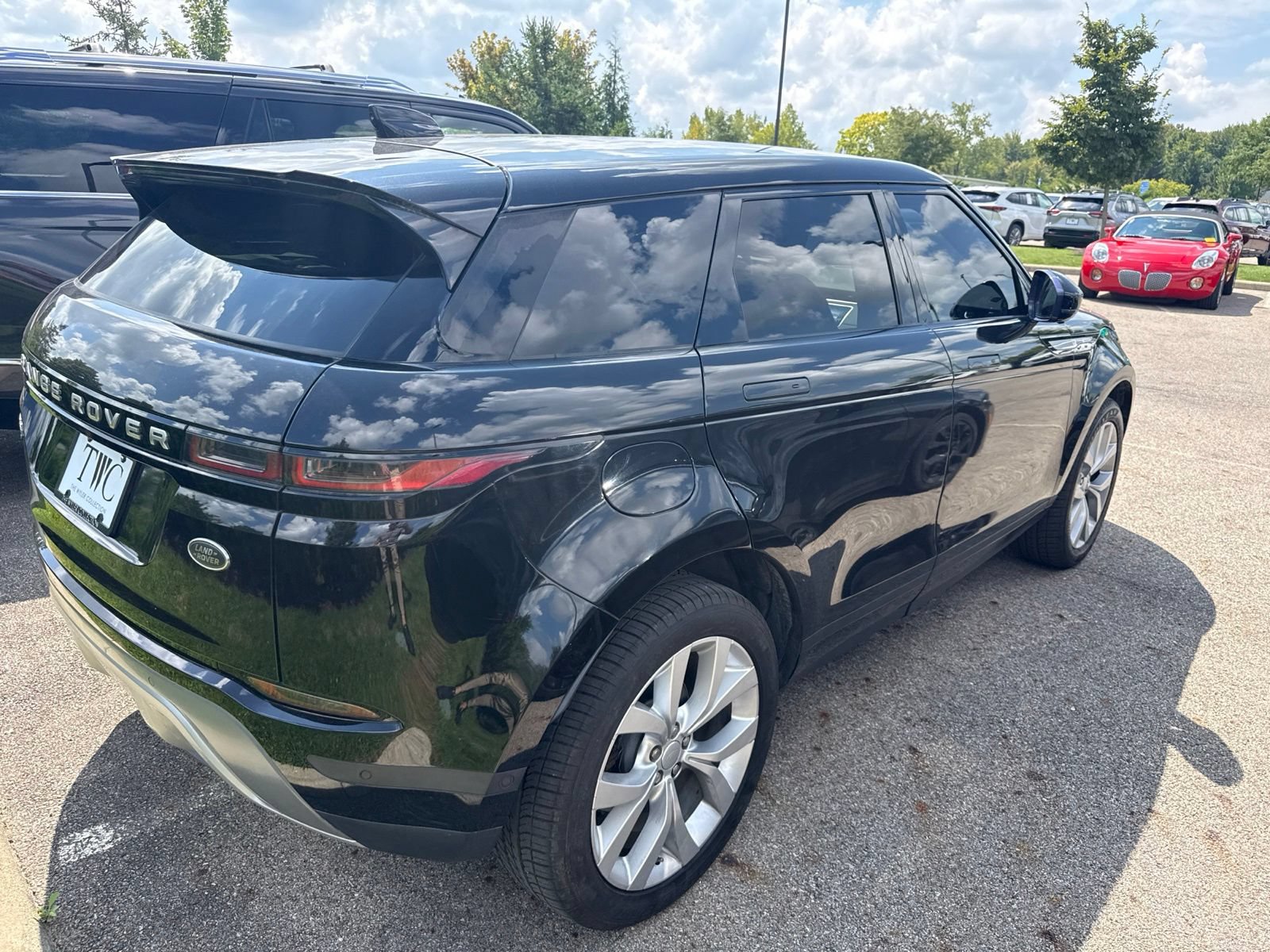 New 2026 Land Rover Range Rover Evoque S AWD/4WD image 4