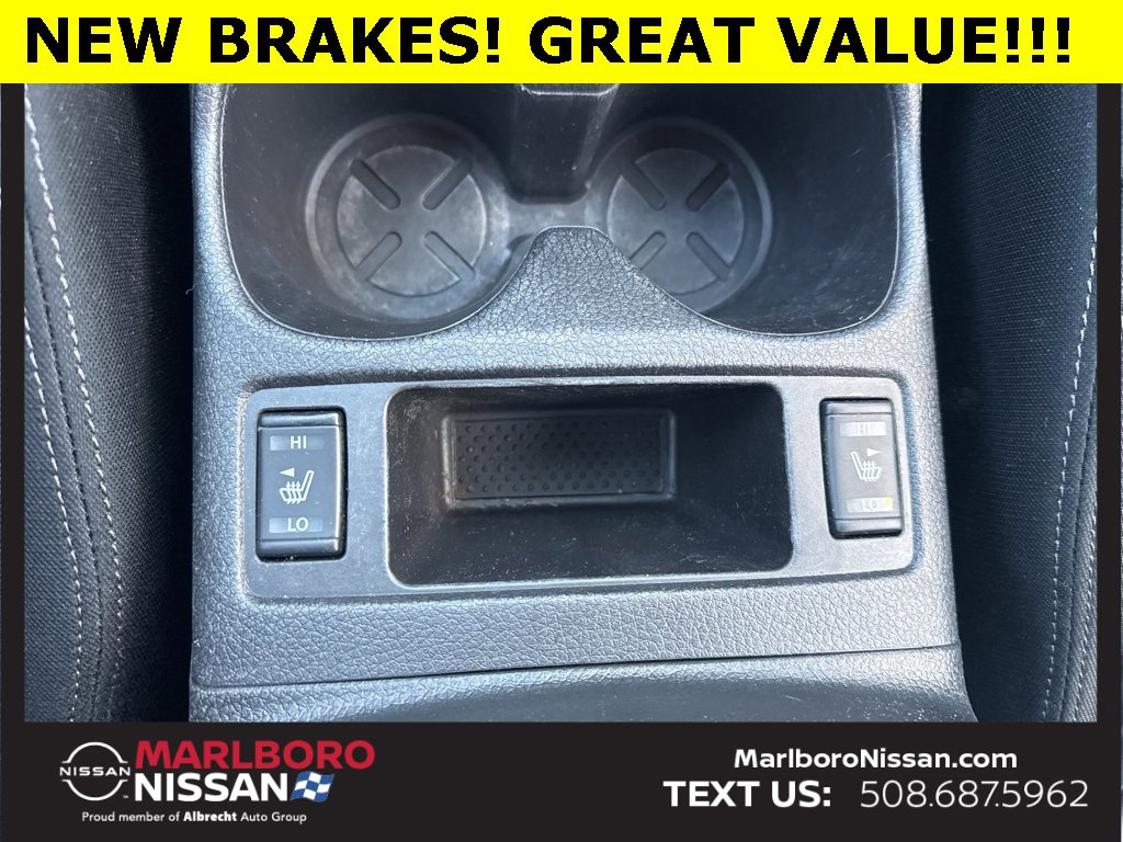 Used 2017 Nissan Rogue SV image 27