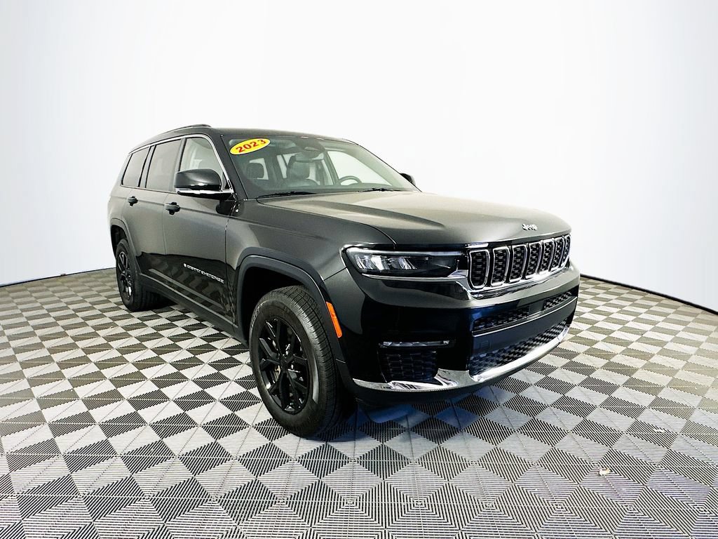Certified 2023 Jeep Grand Cherokee L Limited AWD/4WD image 2