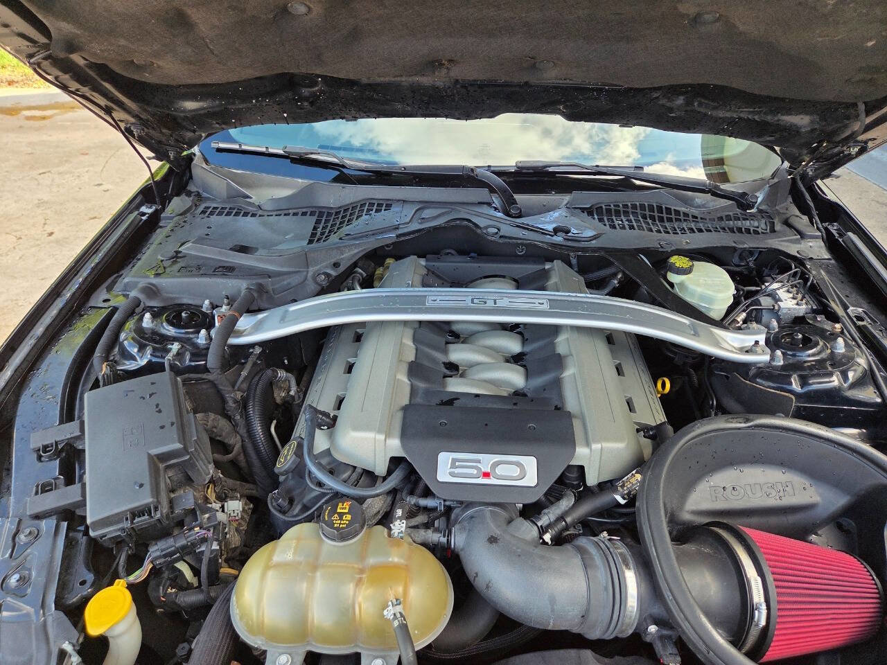 Used 2016 Ford Mustang GT Premium w/ GT Performance Package RWD image 17