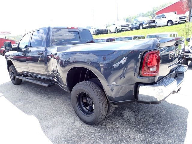 New 2026 RAM 3500 Tradesman AWD/4WD image 3
