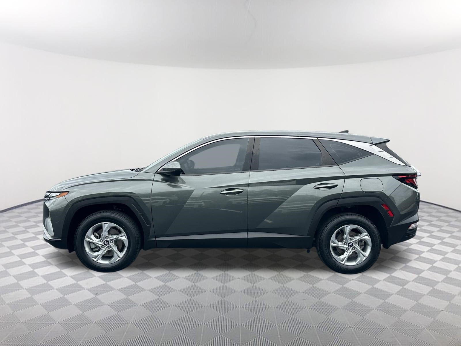 Used 2022 Hyundai Tucson SE w/ Cargo Package AWD/4WD image 8