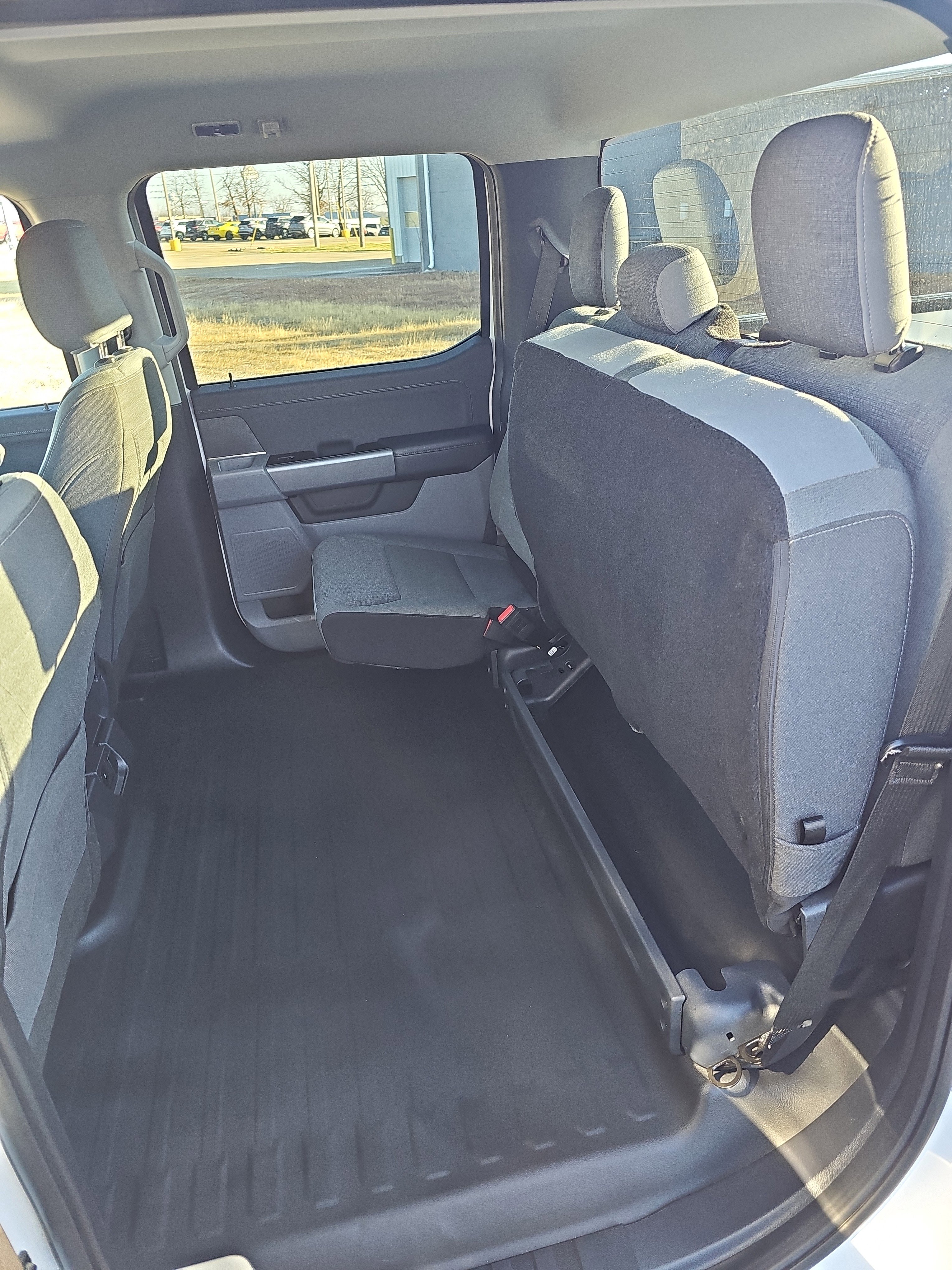 Used 2024 Ford F150 XLT w/ Tow/Haul Package image 15