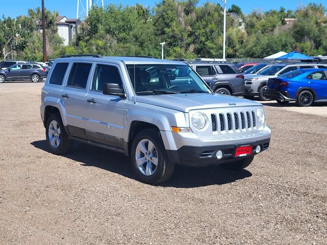 Used 2011 Jeep Patriot Sport w/ Tire & Wheel Group AWD/4WD image 8