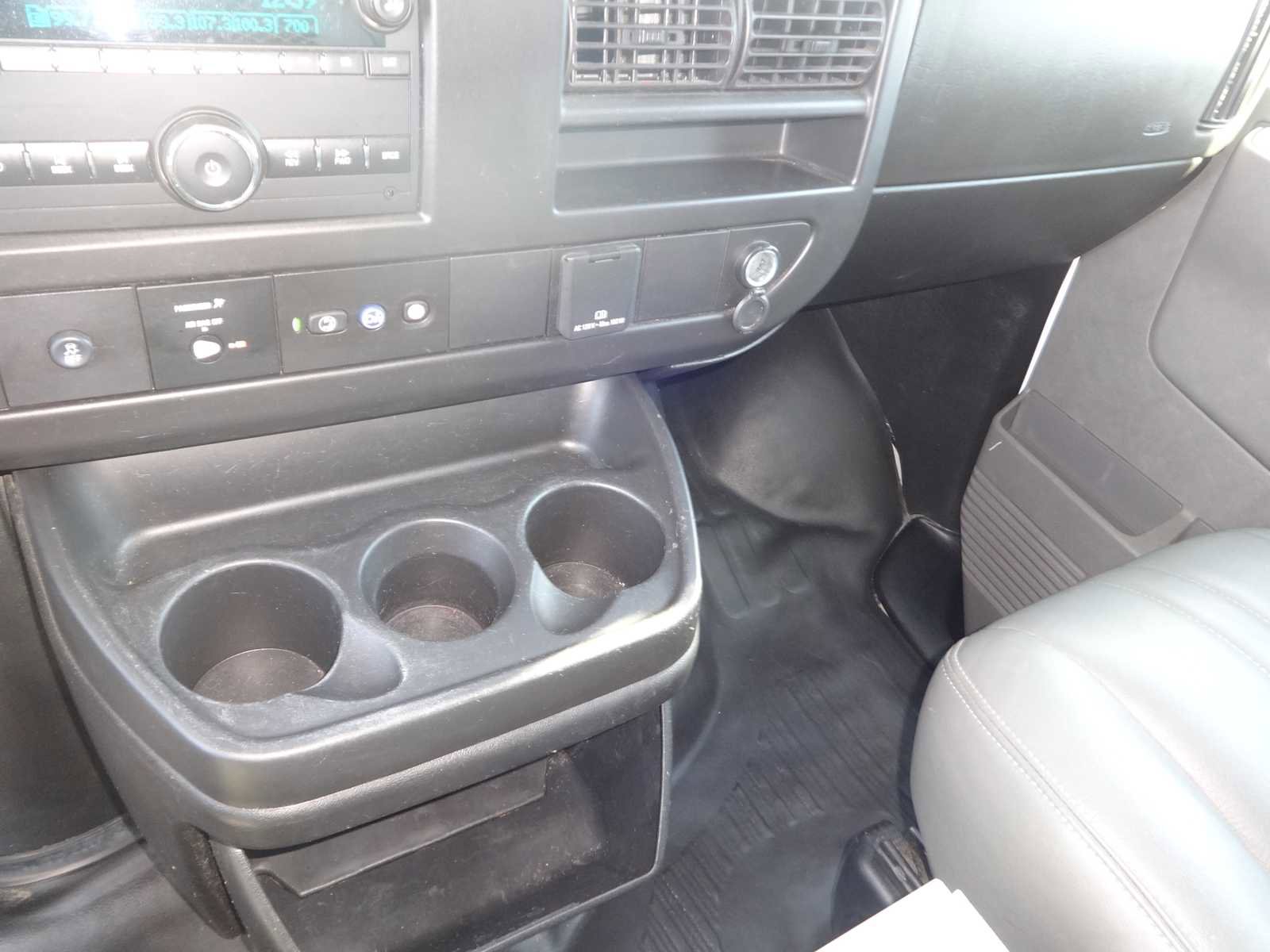 Used 2022 Chevrolet Express 2500 Extended w/ Driver Convenience Package image 13