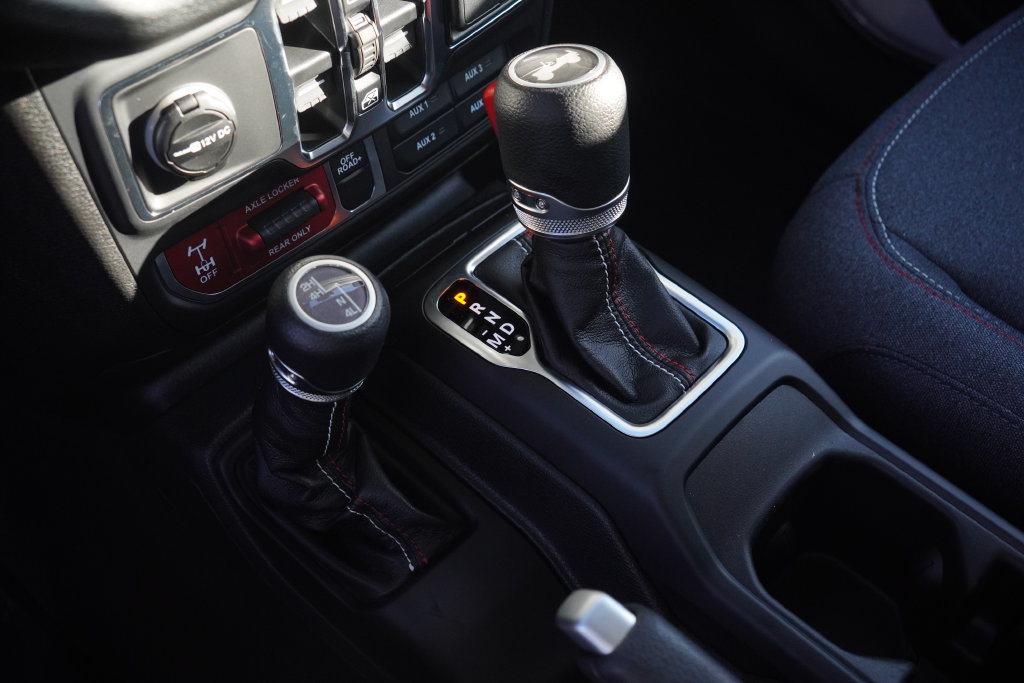New 2026 Jeep Wrangler Unlimited Sport AWD/4WD image 35