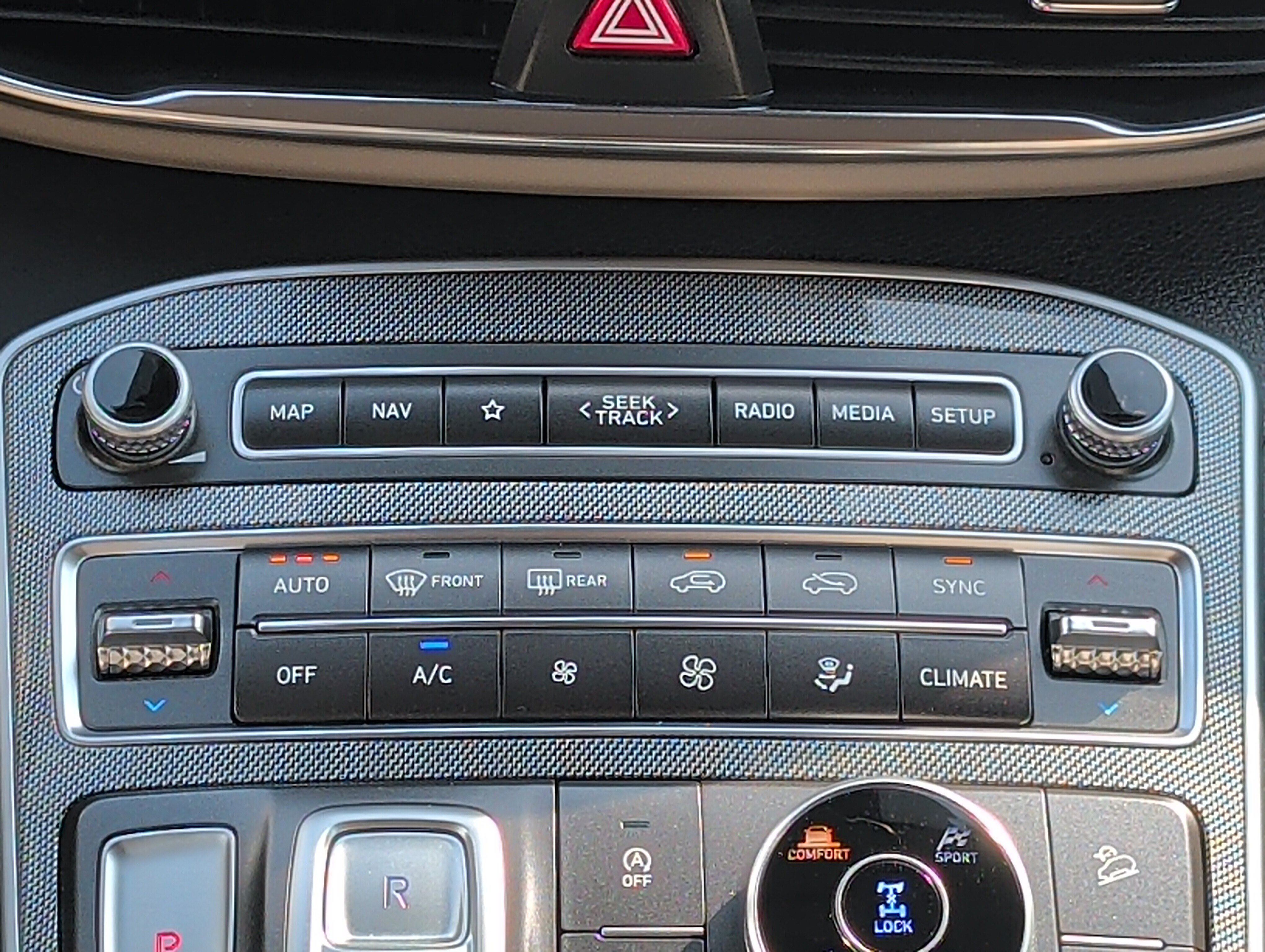 Used 2023 Hyundai Santa Fe SEL AWD/4WD image 26