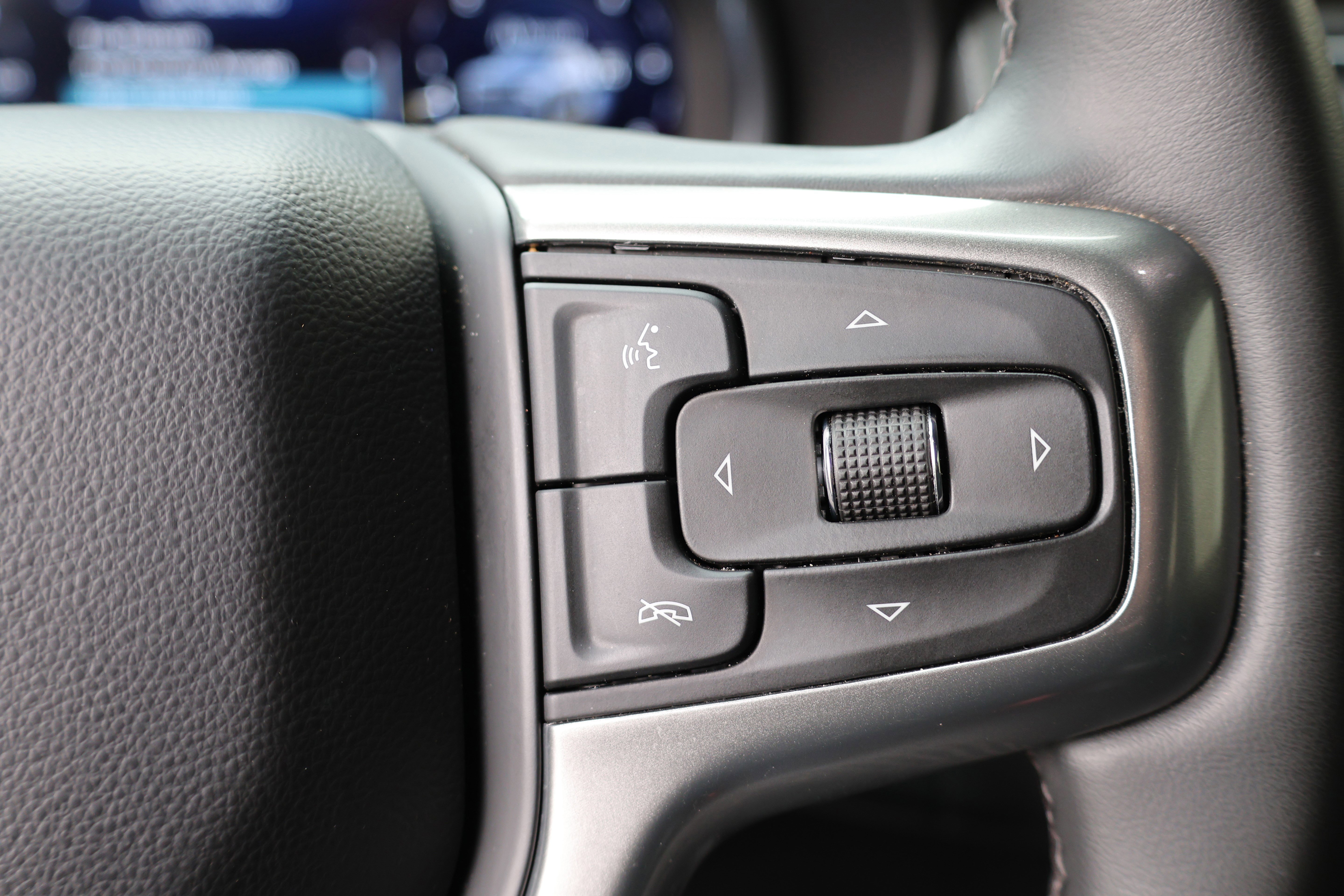 Used 2023 Chevrolet Tahoe Z71 AWD/4WD image 22