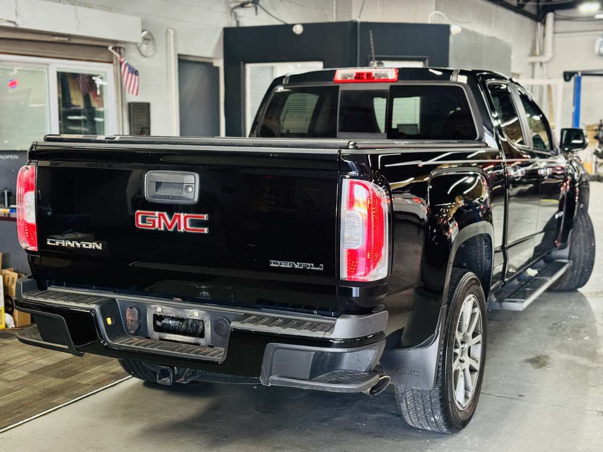 Used 2018 GMC Canyon Denali AWD/4WD image 5