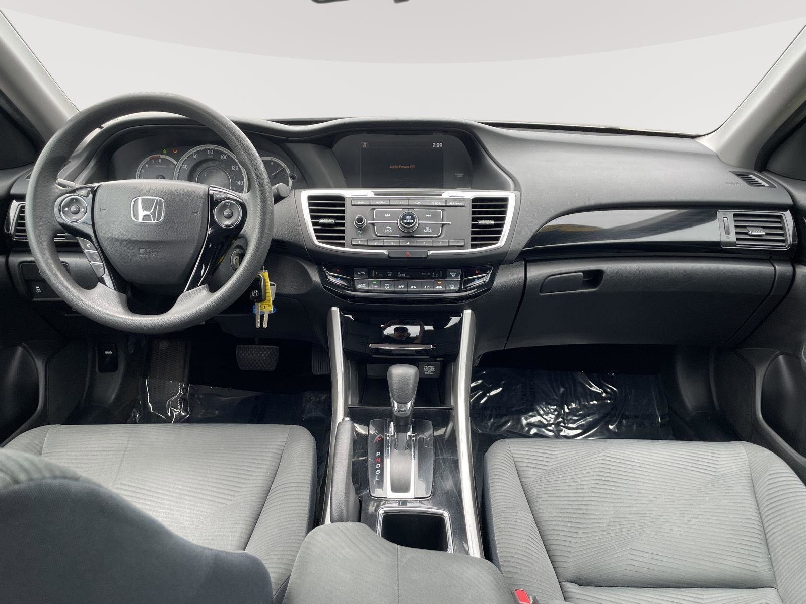 Used 2017 Honda Accord LX image 16