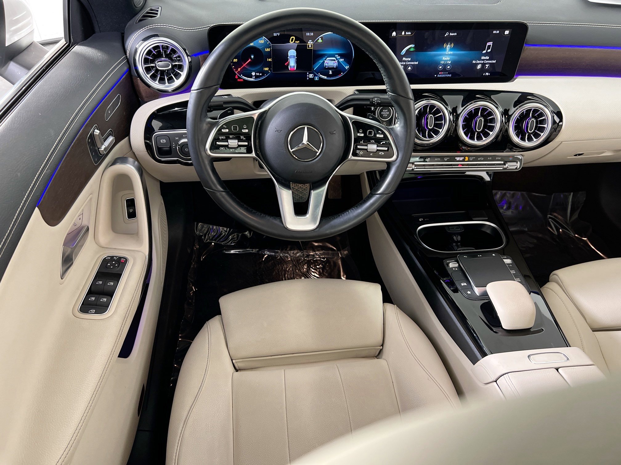 Used 2023 Mercedes-Benz CLA 250 4MATIC image 22