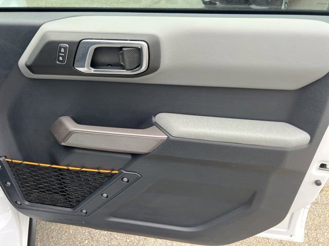 Used 2023 Ford Bronco Badlands w/ Sasquatch Package image 16