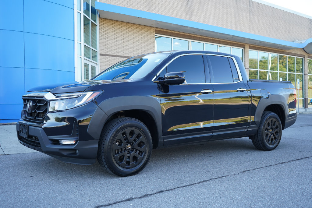 Used 2023 Honda Ridgeline RTL-E image 2