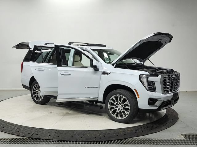 New 2026 GMC Yukon Denali w/ Sun & Power Step Package AWD/4WD image 9