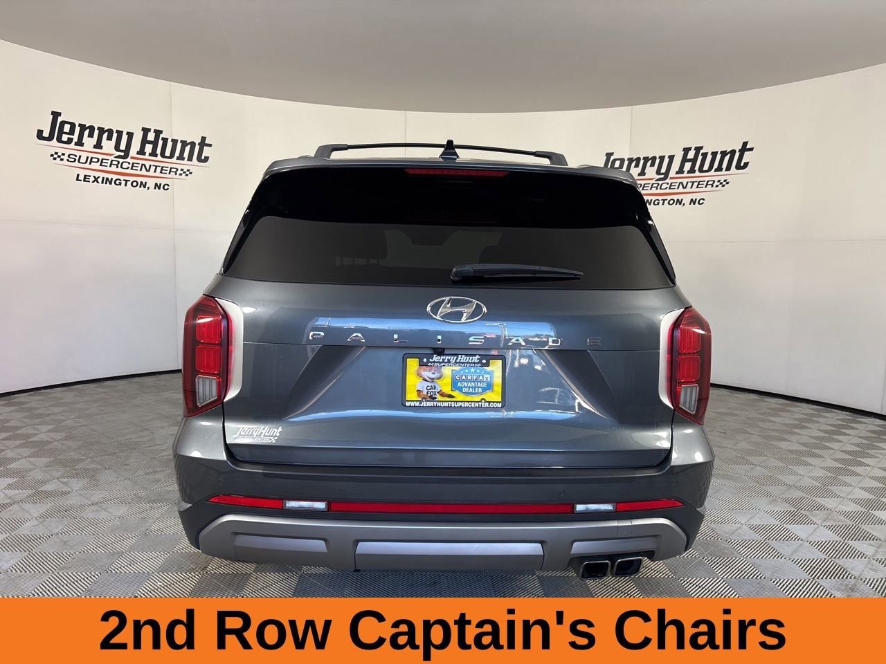 Used 2023 Hyundai Palisade Limited w/ Cargo Package image 6