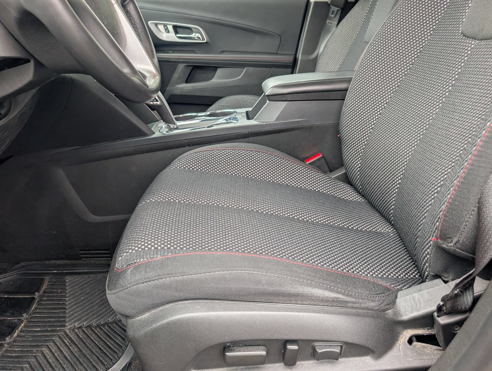 Used 2015 Chevrolet Equinox LT FWD image 7