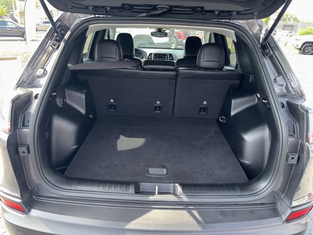 Used 2021 Jeep Cherokee Latitude Lux w/ Trailer Tow Group image 31