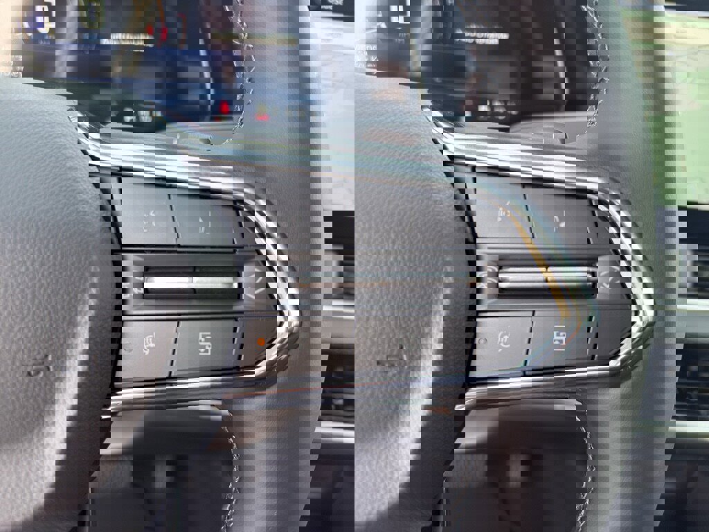 New 2026 Chevrolet Equinox LT w/ Convenience Package II image 16