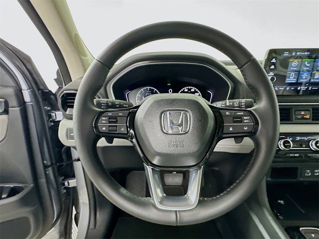 New 2025 Honda Pilot EX-L image 18