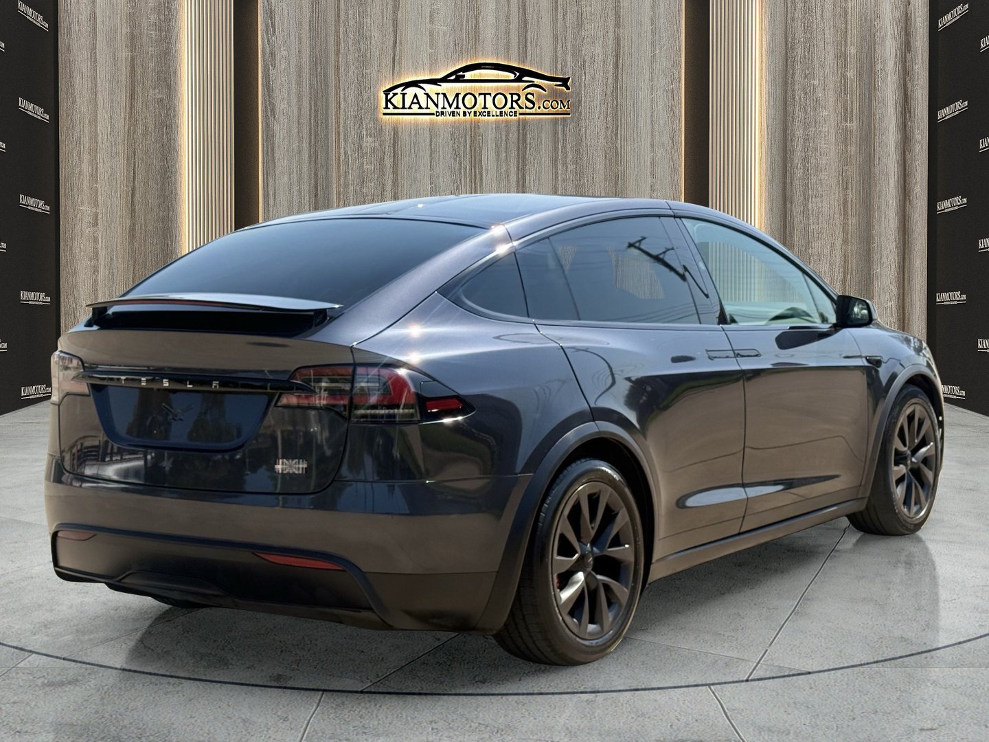 Used 2024 Tesla Model X Plaid AWD/4WD image 10