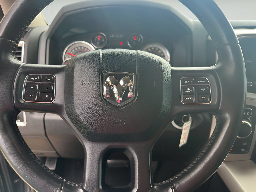 Used 2019 RAM 1500 Classic SLT AWD/4WD image 33