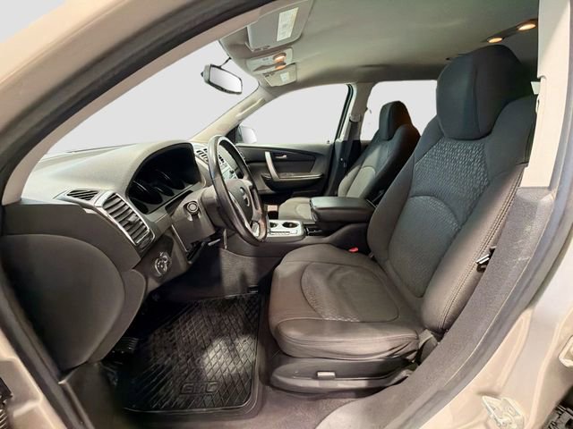 Used 2010 GMC Acadia SLE image 16