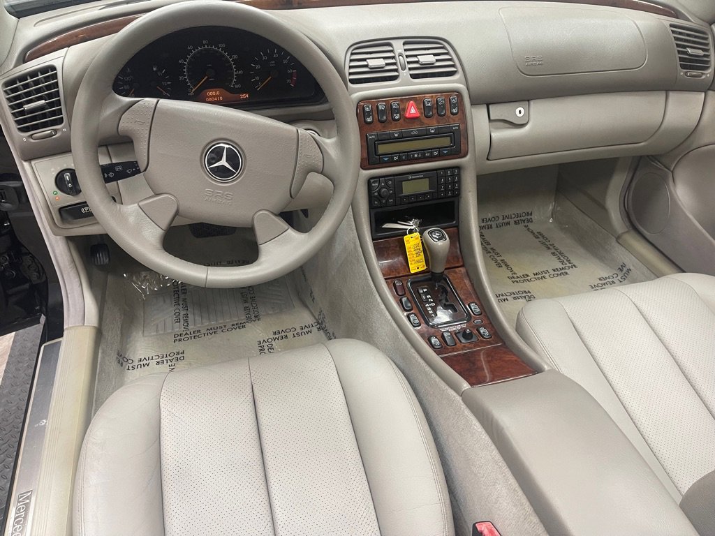 Used 1999 Mercedes-Benz CLK 320 Cabriolet image 24