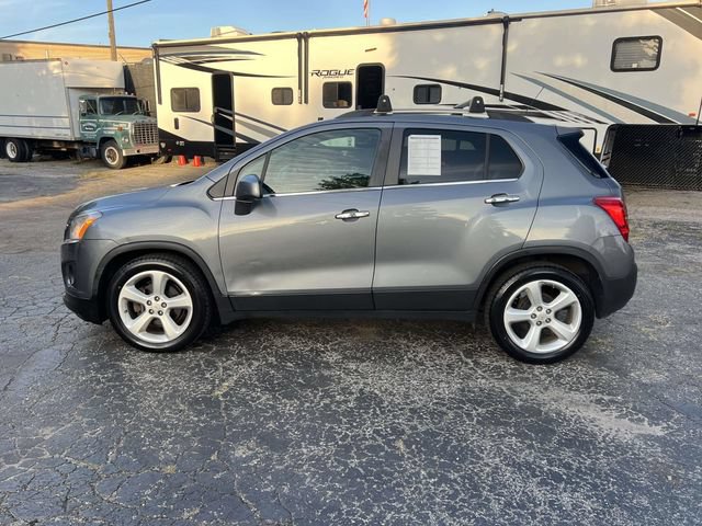 Used 2015 Chevrolet Trax LTZ w/ LPO, Cargo Package FWD image 2