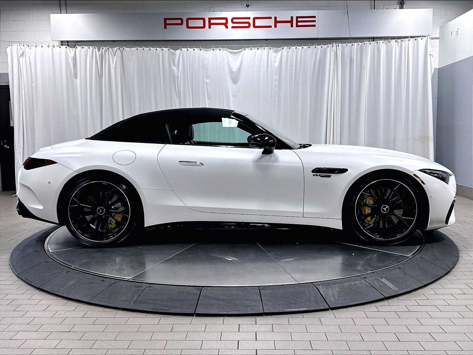 Used 2022 Mercedes-Benz SL 63 AMG 4MATIC image 10