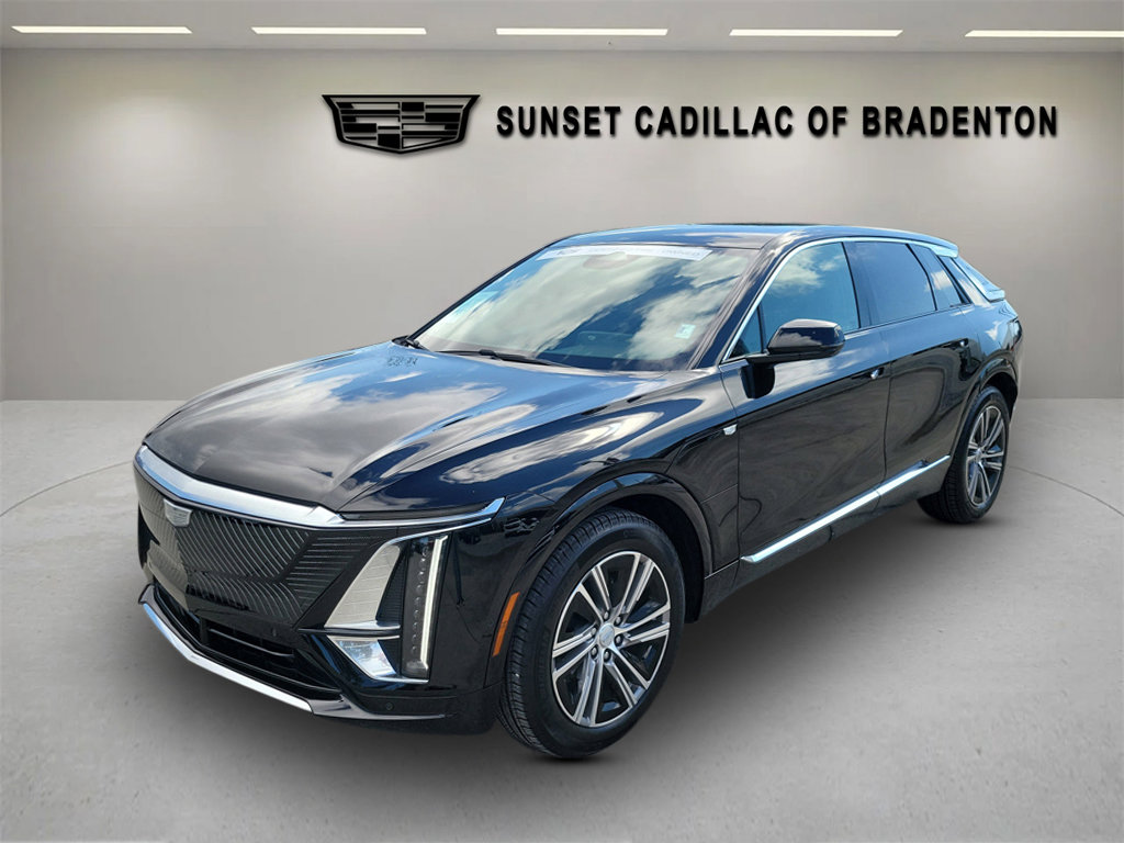 Certified 2025 Cadillac Lyriq Luxury image 8