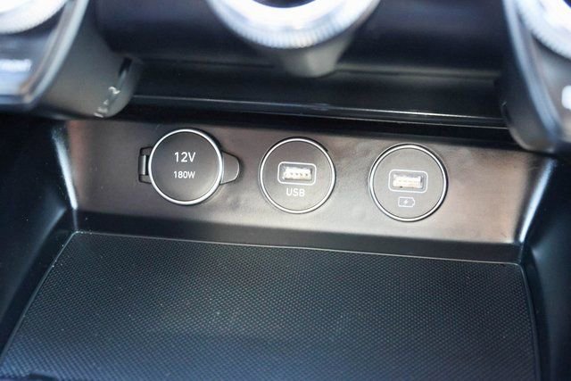 Used 2023 Genesis G70 2.0T image 22