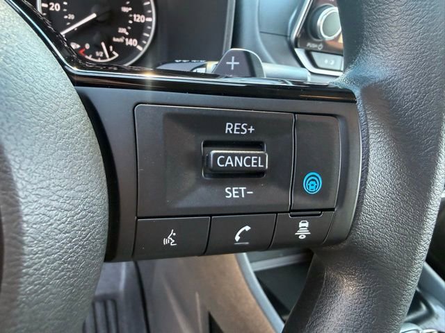 Used 2023 Nissan Rogue SV image 23