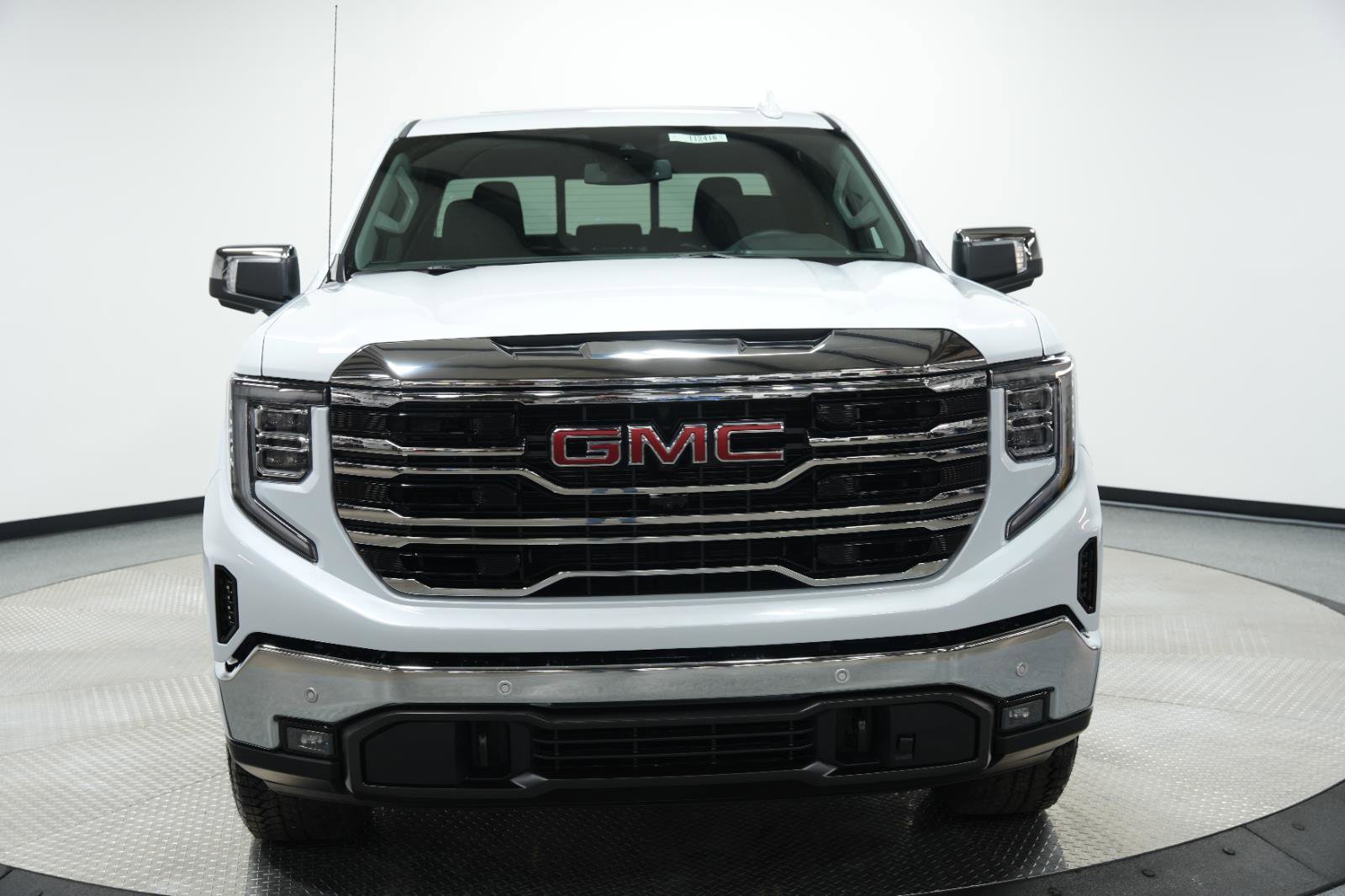 New 2026 GMC Sierra 1500 SLT w/ SLT Premium Plus Package image 2