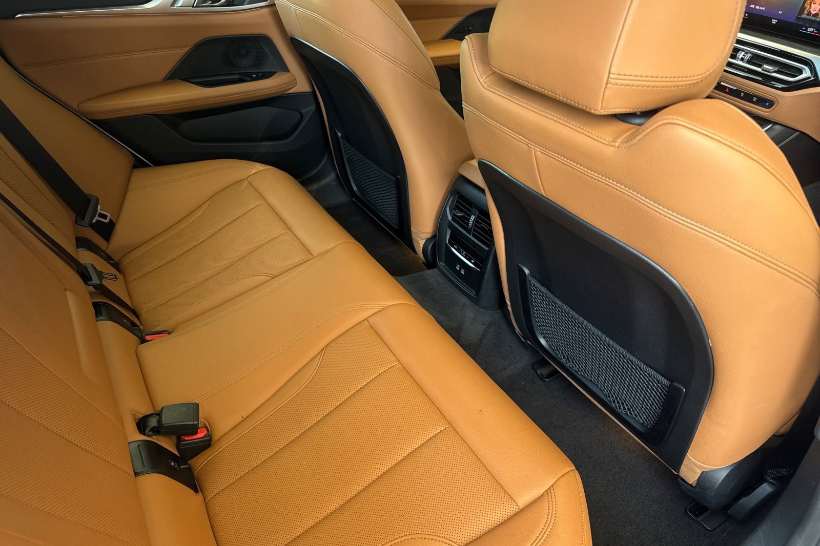 Certified 2023 BMW i4 eDrive35 w/ Premium Package RWD image 31