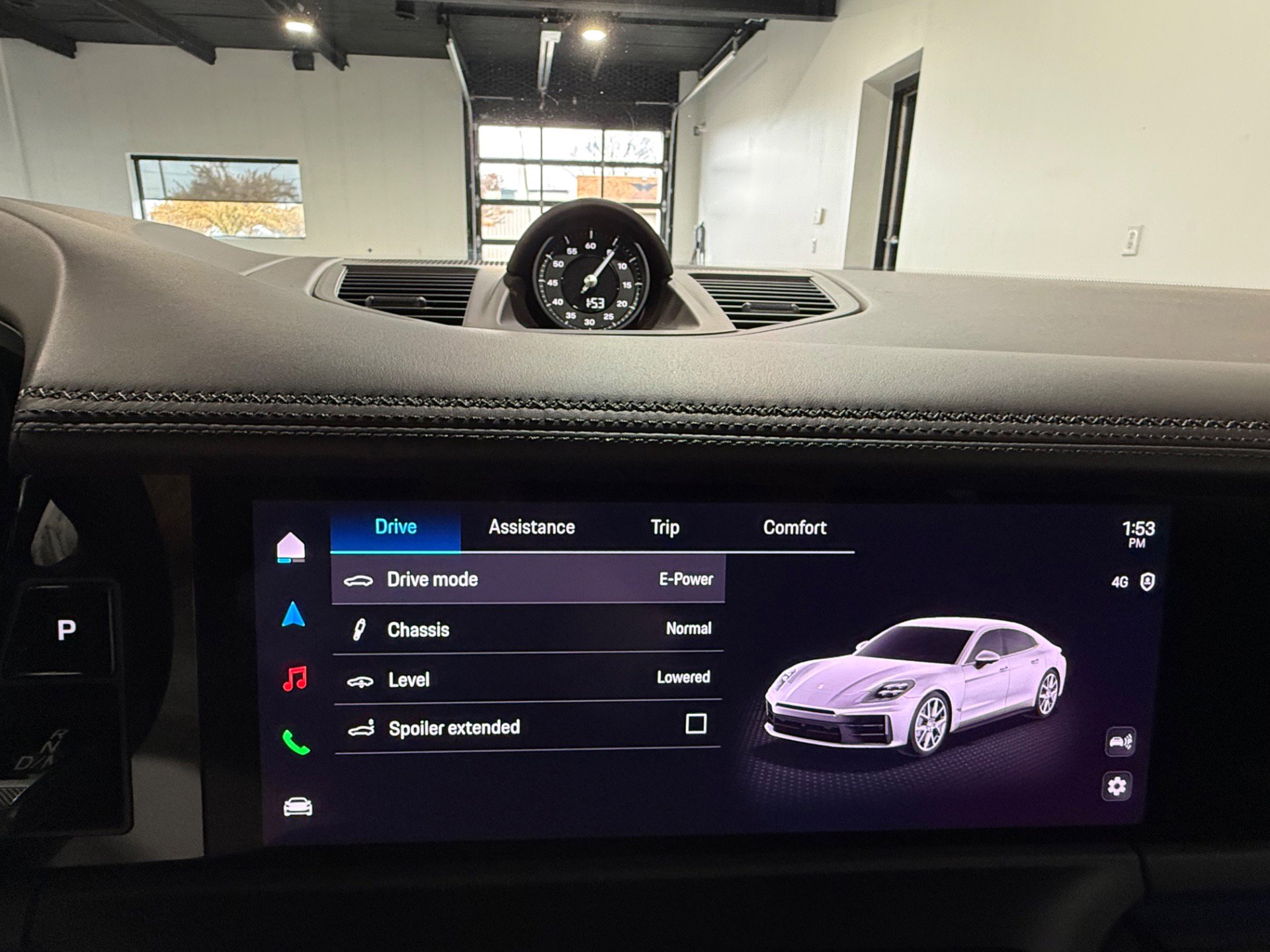 Used 2025 Porsche Panamera 4 image 43