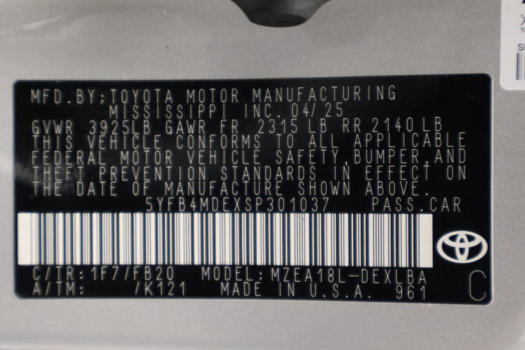 Used 2025 Toyota Corolla LE FWD image 17