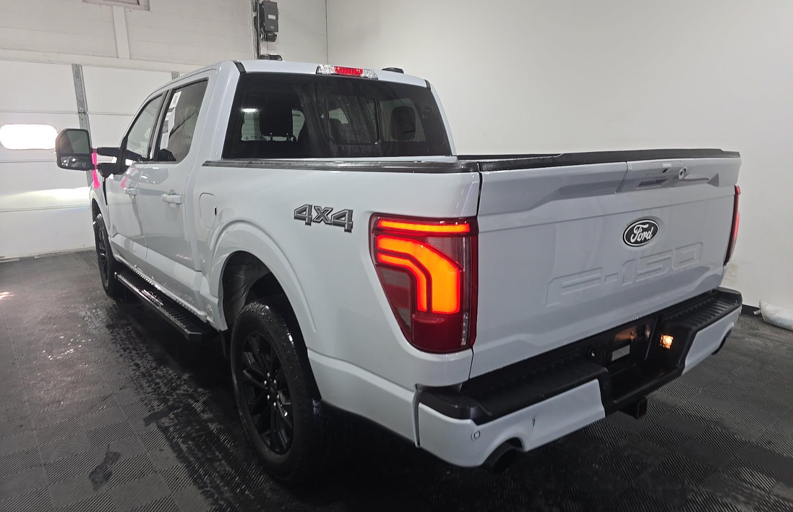Used 2025 Ford F150 Lariat AWD/4WD image 6