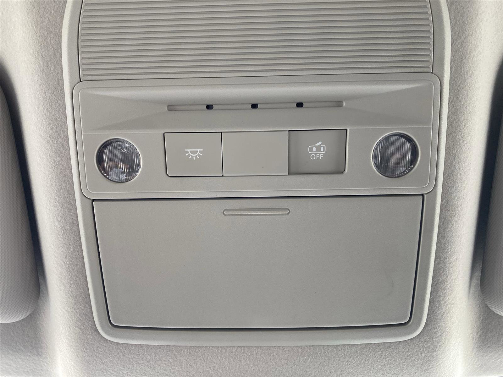 New 2025 Nissan Kicks SR image 27