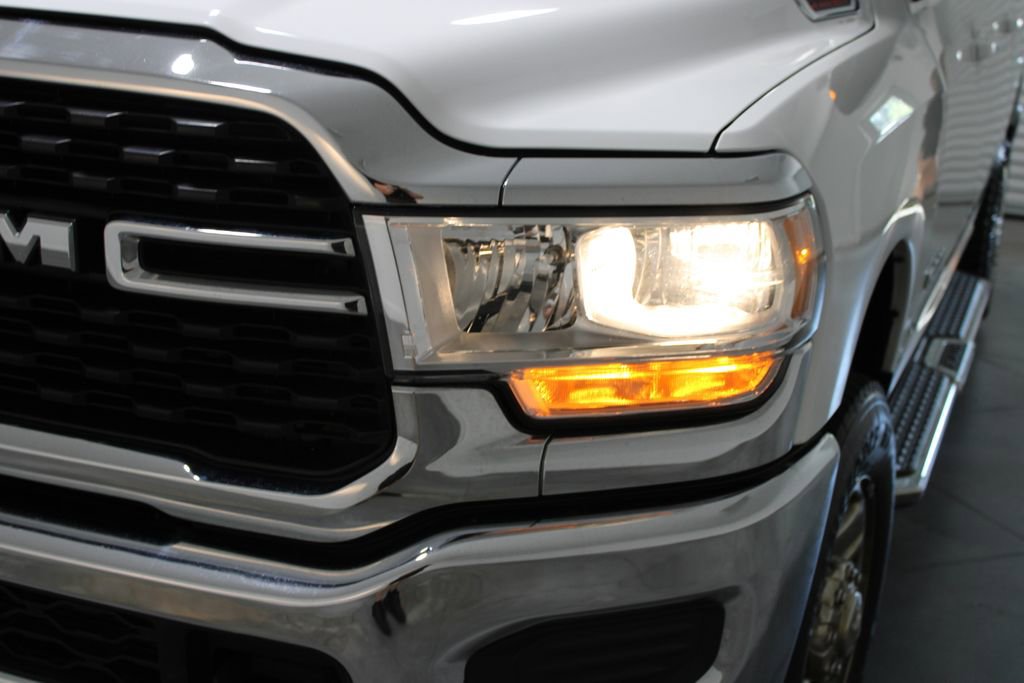 Used 2022 RAM 3500 Big Horn image 52