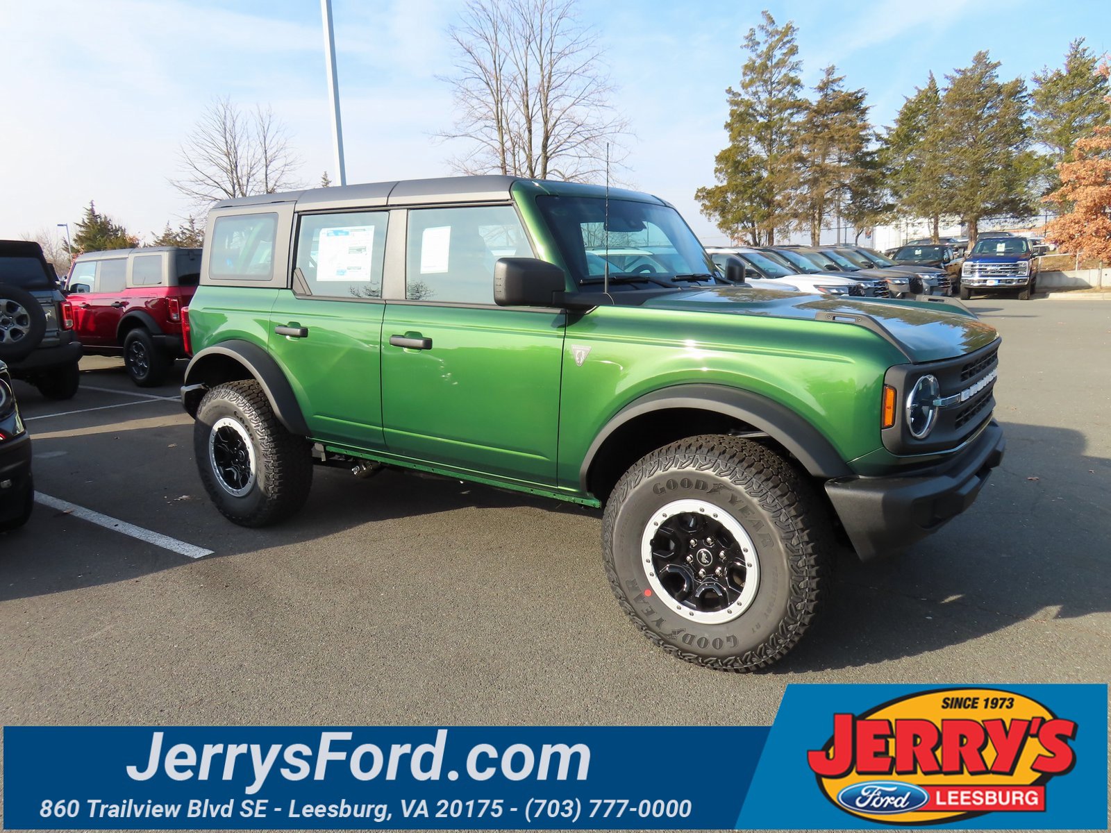 New 2025 Ford Bronco Base w/ Sasquatch Package