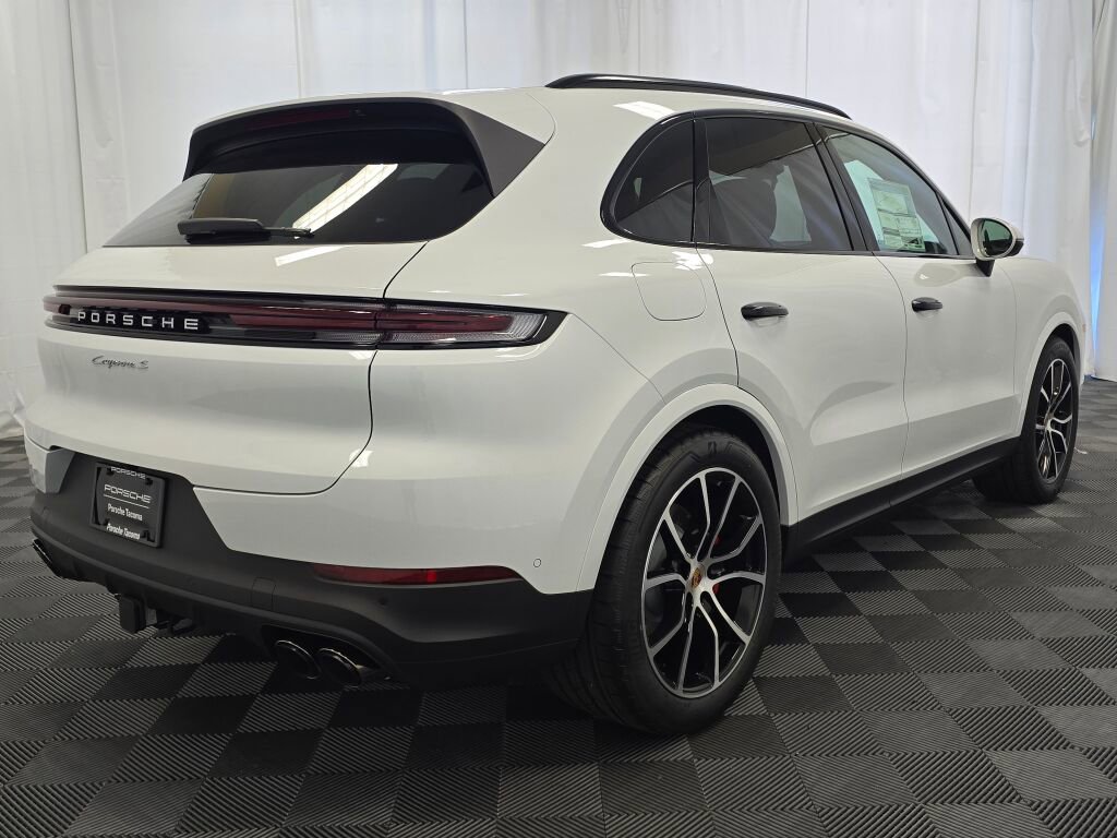 New 2025 Porsche Cayenne S image 7