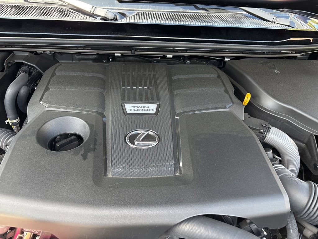 Certified 2025 Lexus GX 550 w/ Accessory Package (2T) AWD/4WD image 10