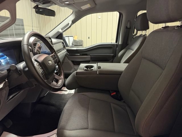 Used 2025 Ford F150 XLT w/ Equipment Group 301A Standard AWD/4WD image 15