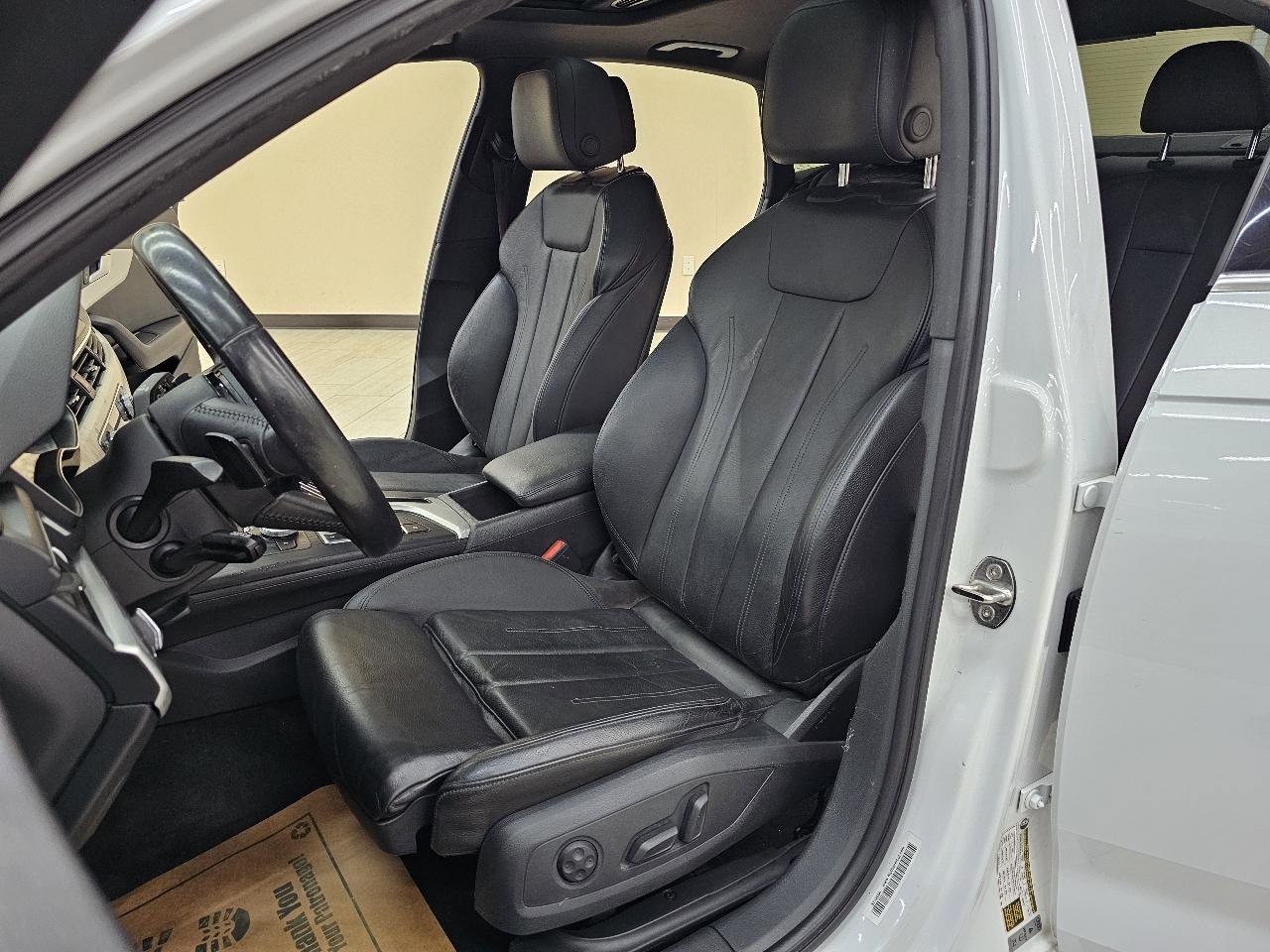 Used 2017 Audi A4 2.0T Premium Plus w/ Premium Plus Package image 16