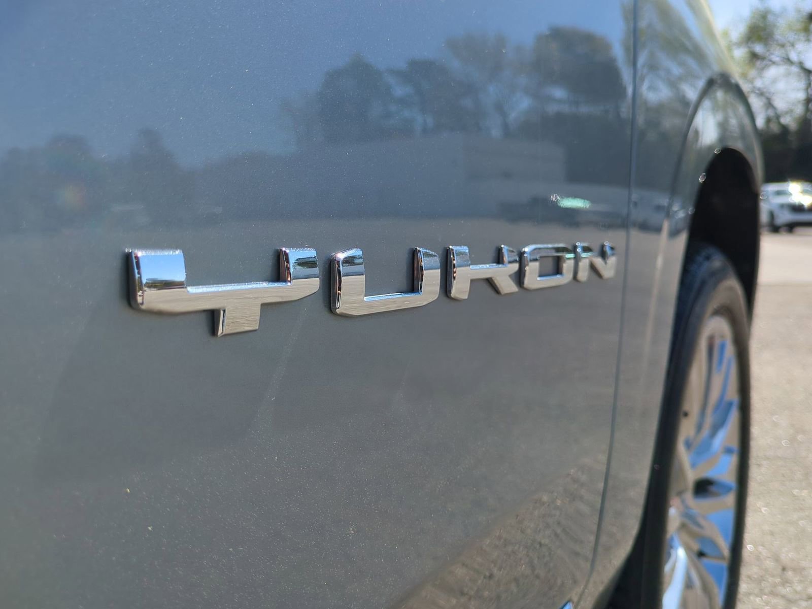 Certified 2025 GMC Yukon XL Elevation image 34