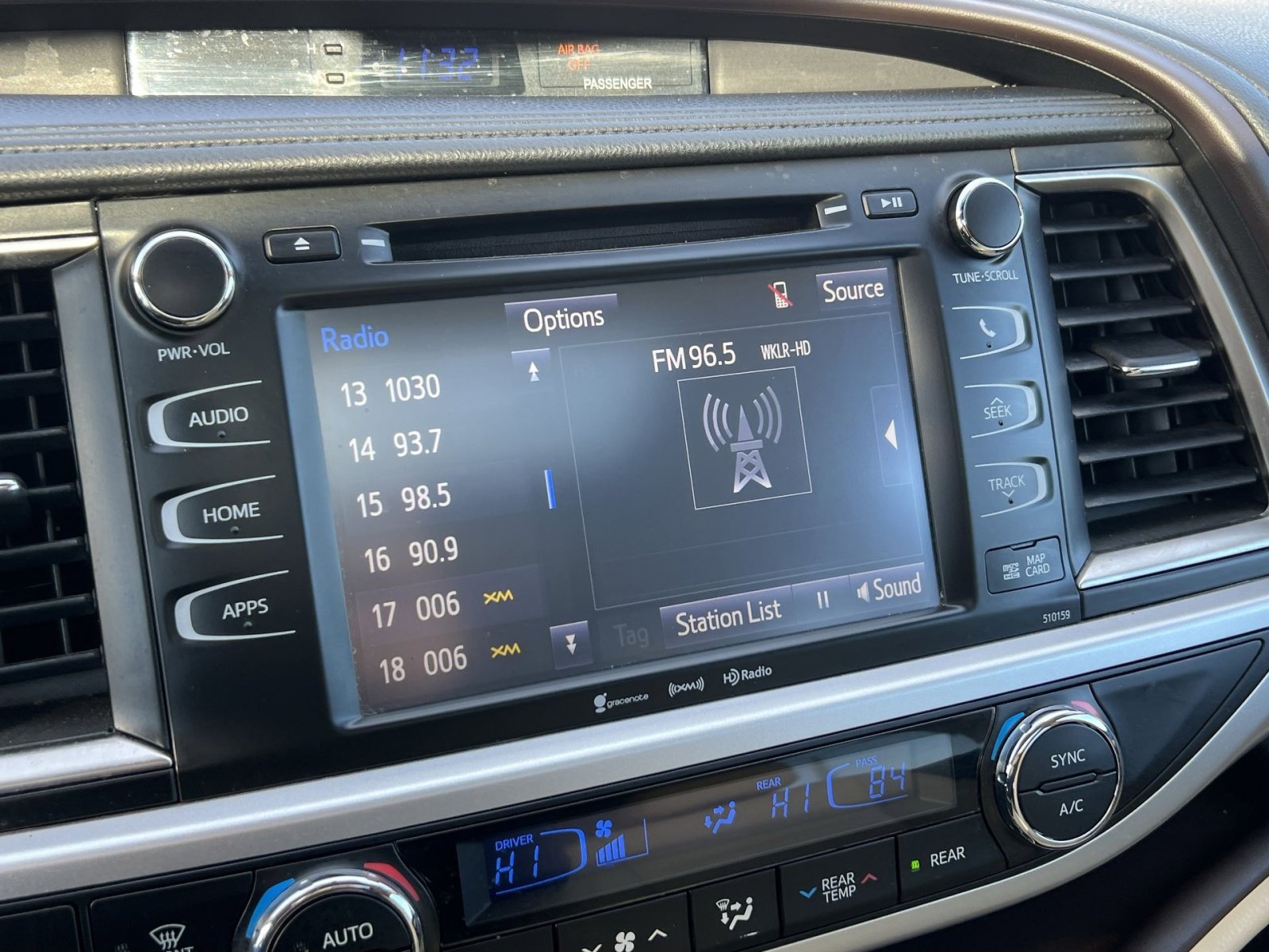 Used 2016 Toyota Highlander XLE image 19