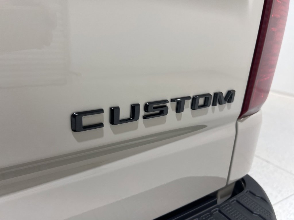 New 2026 Chevrolet Silverado 1500 Custom w/ Turbomax Blackout Package image 28