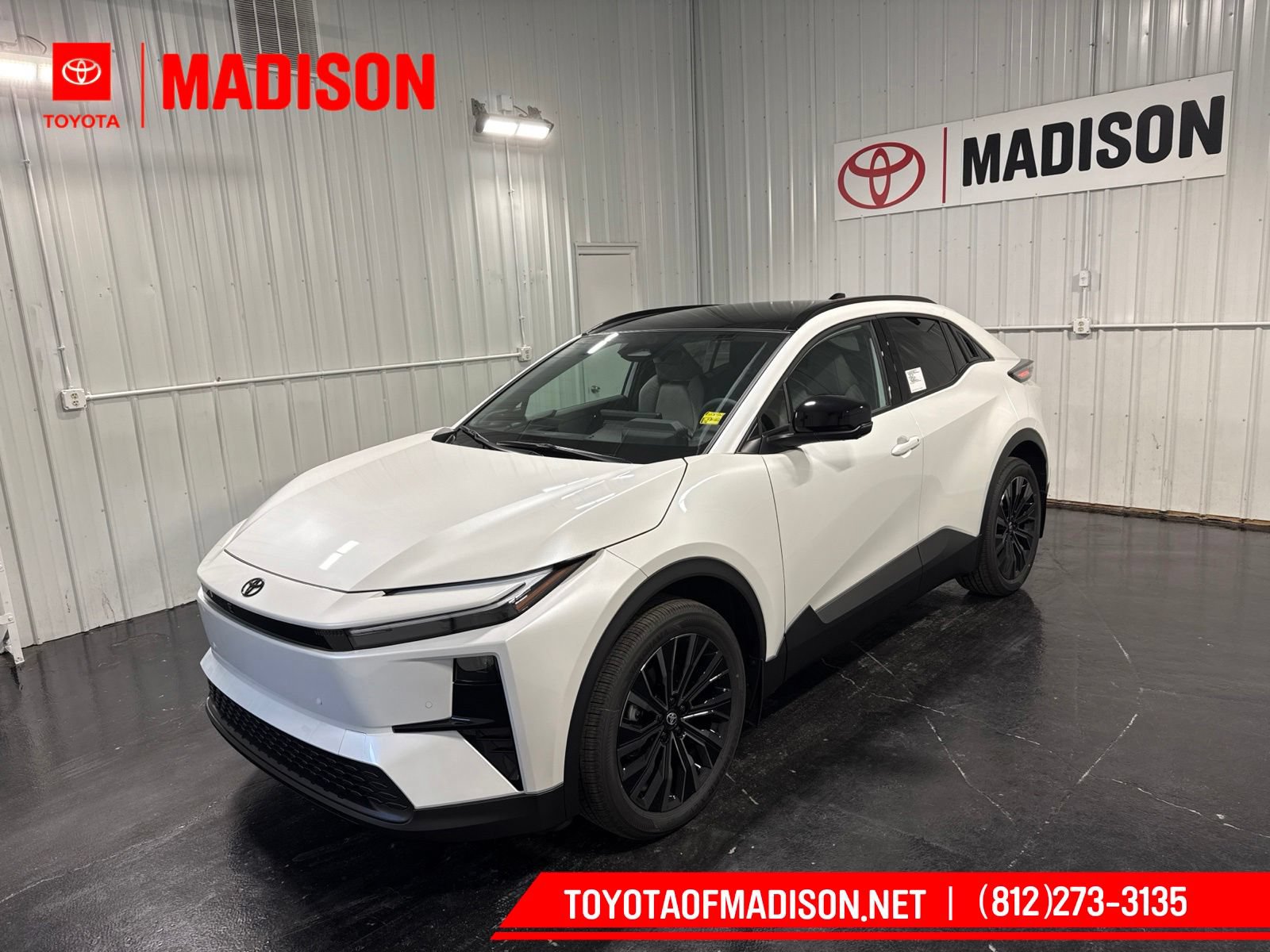 New 2026 Toyota C-HR AWD/4WD image 1