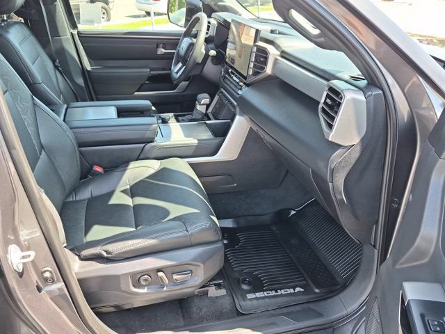 Certified 2025 Toyota Sequoia Limited w/ Tow Technology Package AWD/4WD image 5